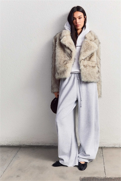 Куртка из искусственного меха артикул 152318594