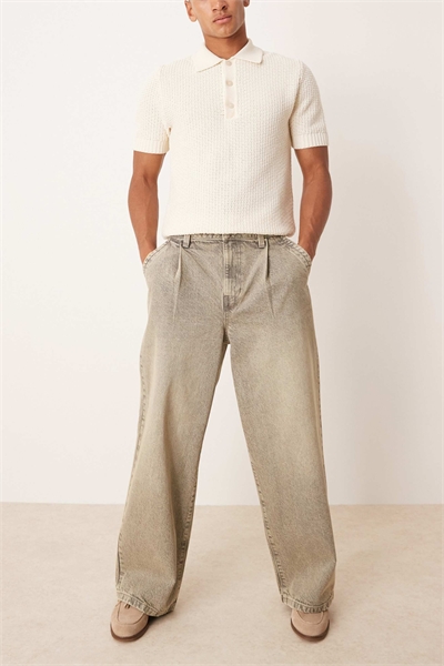 Джинсы свободного кроя артикул 143020153