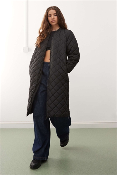 Стеганая куртка свободного кроя артикул 147665008
