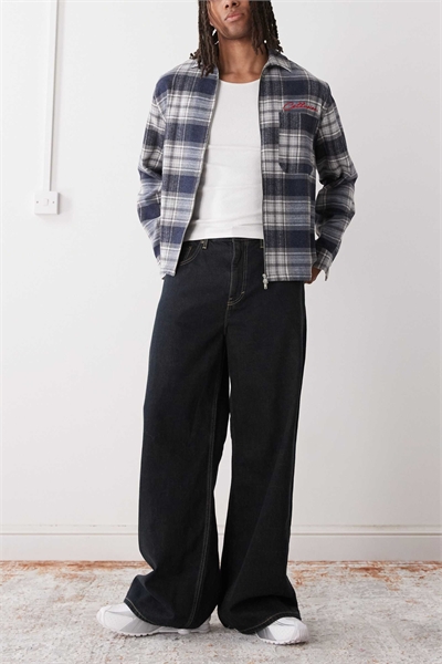 Джинсы с широкими расклешенными брючинами артикул 149293296