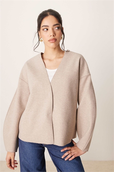 Чистая укороченная легкая куртка из натурального меланжевого материала артикул 140234097