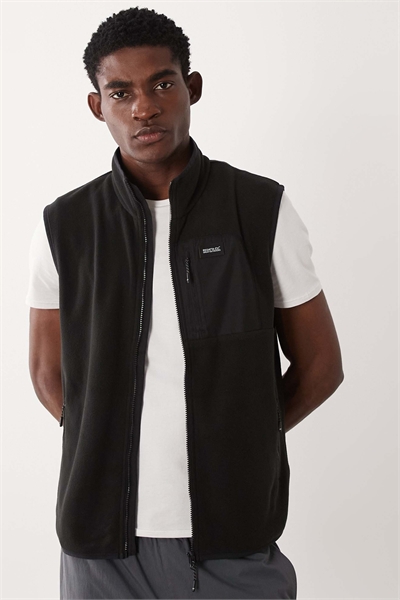 Флисовая жилетка с полной застежкой-молнией черного цвета артикул 155452282