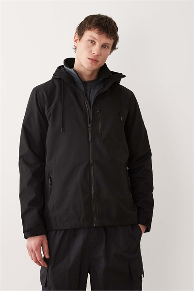 Водонепроницаемая куртка Фрэнки черного цвета артикул 154920238