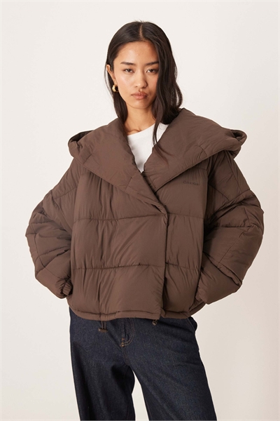 Пуховик свободного кроя прямого покроя артикул 148565532