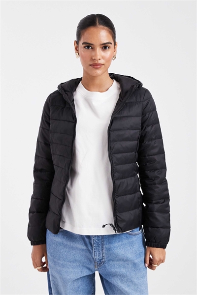 Куртка с утеплителем и капюшоном артикул 121824349