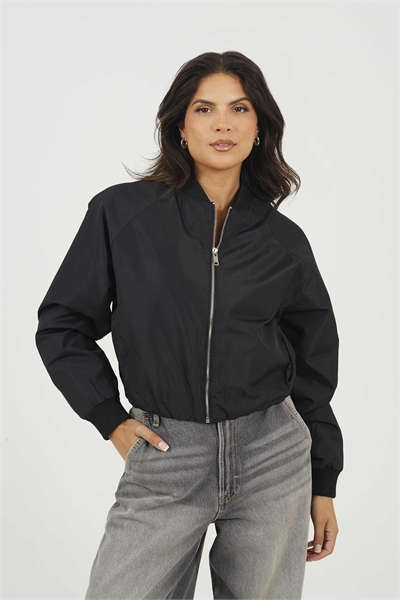 Бомбер с широкими рукавами артикул 153059735