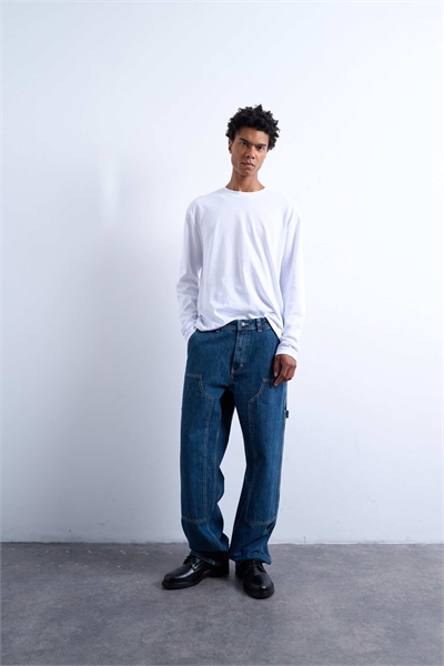 Джинсы-карпентер свободного кроя артикул 150698280