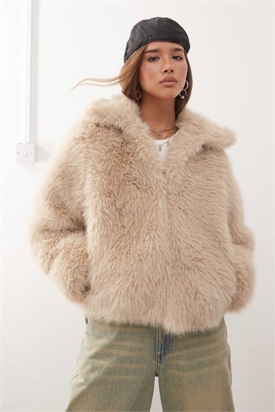 Куртка из искусственного меха артикул 151739396