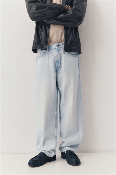 Джинсы-багги артикул 155663458