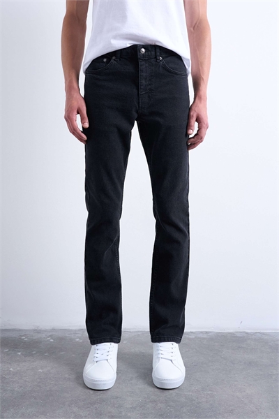 Джинсы-стрич с зауженным кроем артикул 147760473