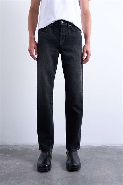 Джинсы с прямым кроем артикул 147760599