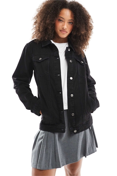 Джинсовая куртка свободного кроя артикул 143713840