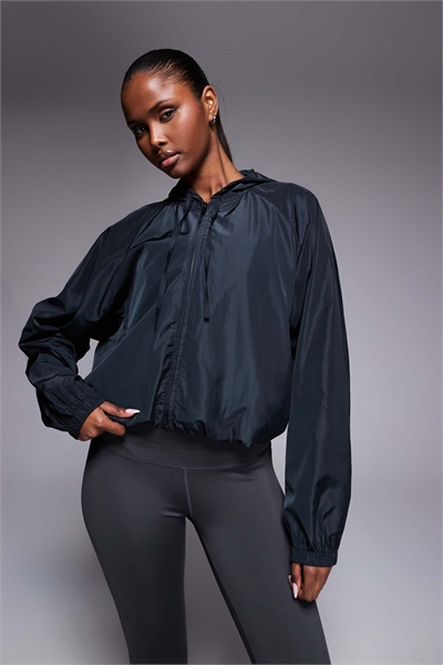 Водоотталкивающая куртка-блузон для бега с капюшоном и карманами на молнии артикул 151100079