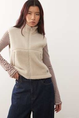 Флисовый жилет артикул 154133327