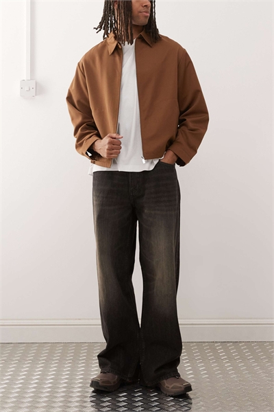 Джинсы свободного кроя артикул 151052146