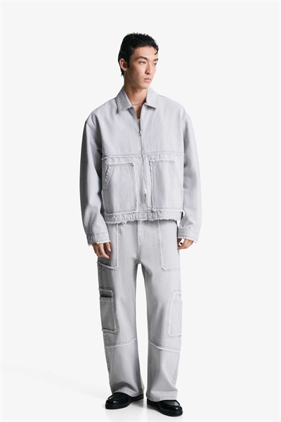 Джинсы свободного кроя с бахромой артикул 150942966