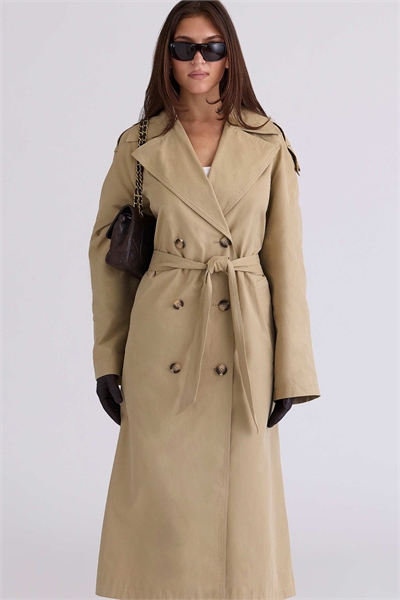 Тренч-пальто «Маре» с верблюжьим мехом и ремнем артикул 154901045