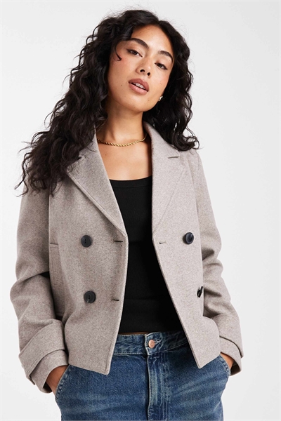 Короткая куртка под шерсть артикул 147763045