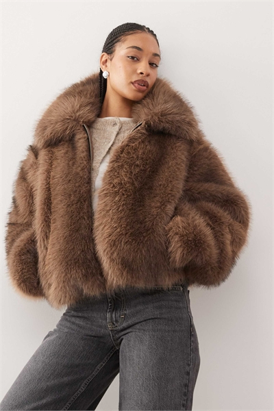 Короткая куртка из искусственного меха артикул 151671067