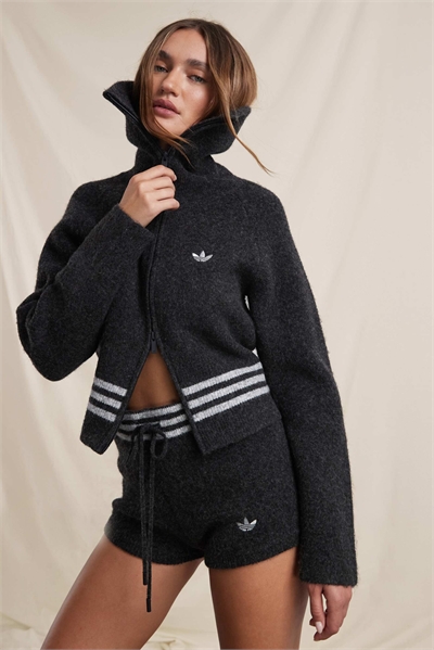 Свитер из трикотажа на молнии с воротником-воронкой артикул 150369511