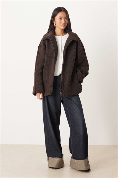 Куртка-шакет с застежкой-молнией из шерсти темно-коричневого цвета артикул 149633751