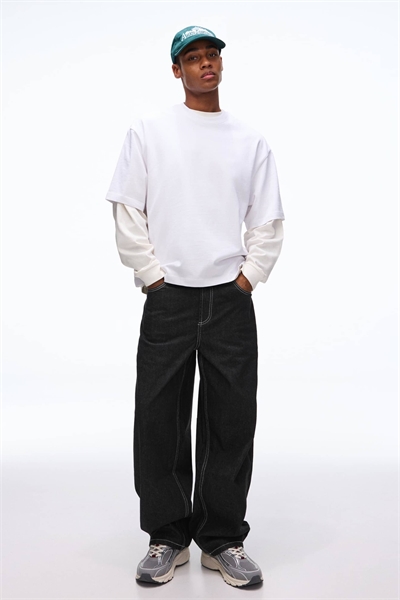 Длинные джинсы свободного кроя с вышивкой артикул 156179323