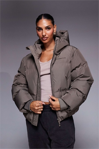 Пуховик с капюшоном артикул 151112081