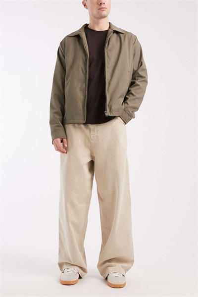 Джинсы с широкими брючинами артикул 152932923