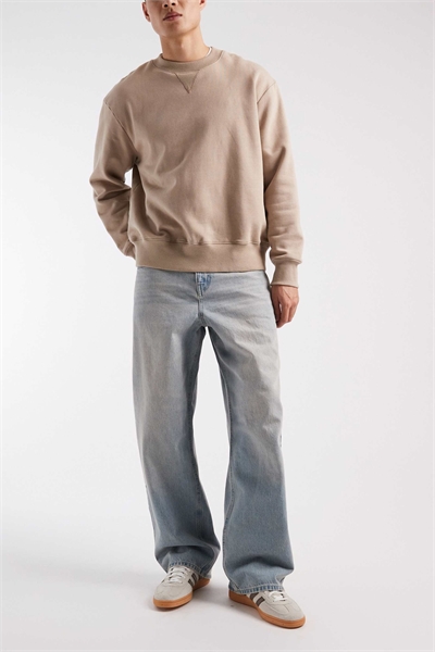 Джинсы-багги артикул 153750632