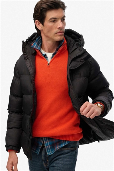 Техническая куртка с капюшоном и утеплителем, черного цвета артикул 151617542