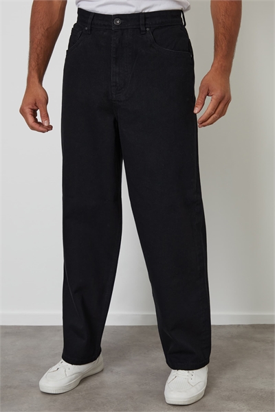 Джинсы свободного кроя артикул 153599996