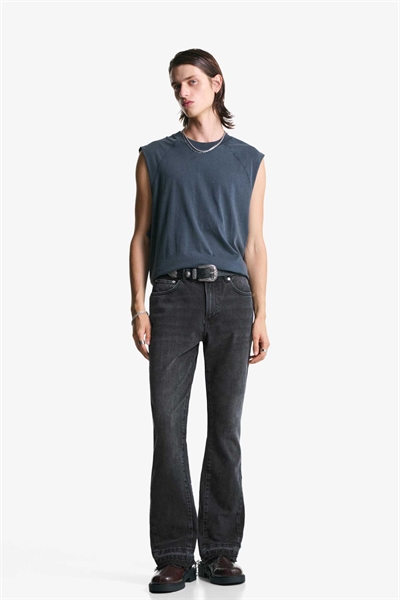 Джинсы клеш артикул 150942881