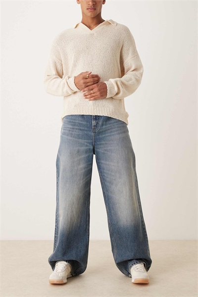 Джинсы с очень свободным кроем артикул 149975822