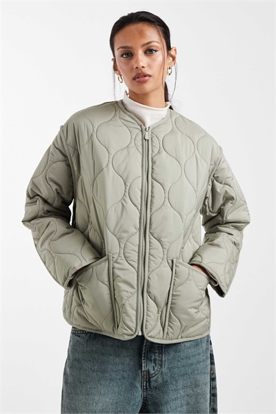 Стеганая утепленная куртка артикул 152320242