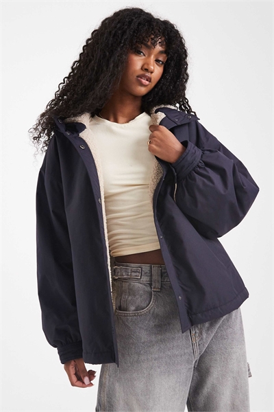 Пальто-дождевик большого размера с флисовой подкладкой артикул 142682022