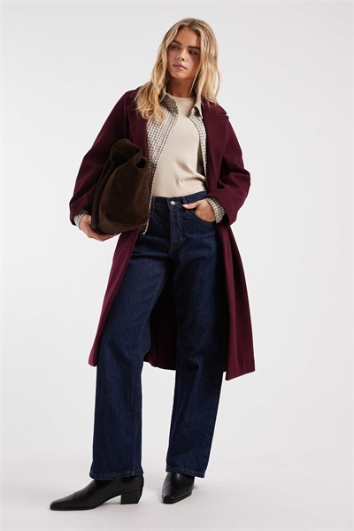 ASOS DESIGN Petite пальто с застежкой-молнией бордового цвета артикул 152623213