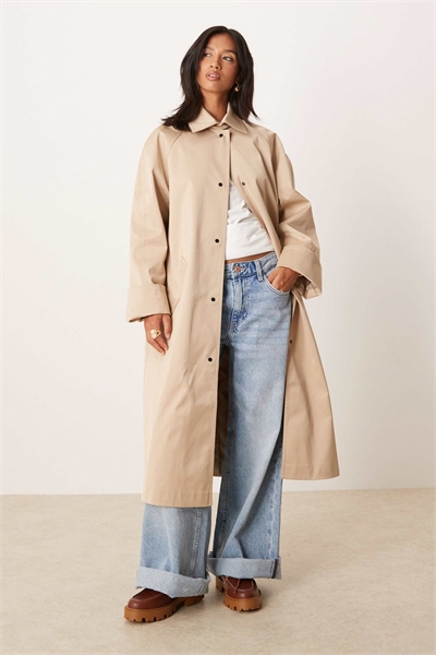 ASOS DESIGN Короткий тренч для миниатюрных женщин, цвет камень артикул 142117292