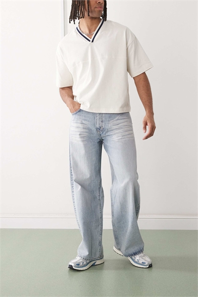 Джинсы свободного кроя артикул 142996042