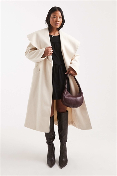 Классическое пальто с запахом артикул 143379810