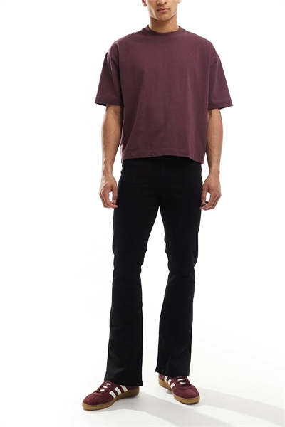 Джинсы с расклешенными штанинами и эластичным поясом артикул 128918671