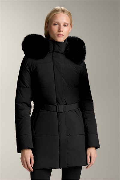 Водоотталкивающая утепленная куртка-миди Primaloft® черного цвета артикул 153712561