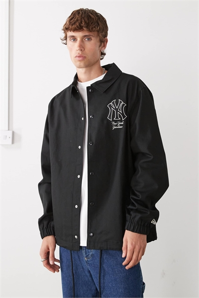 Куртка тренера NY Yankees черного цвета артикул 150331280