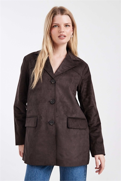 Блейзер из искусственной замши шоколадного цвета артикул 153280815