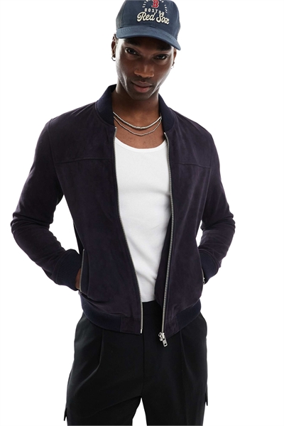 Бомбер из замши артикул 138968469