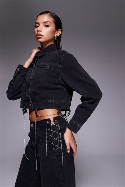 Комплект из куртки с цепочками из джинсовой ткани черного цвета артикул 153149907