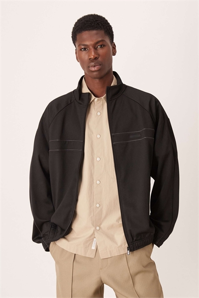 Легкая ветровка на молнии из джинсовой ткани, черного цвета артикул 150142436