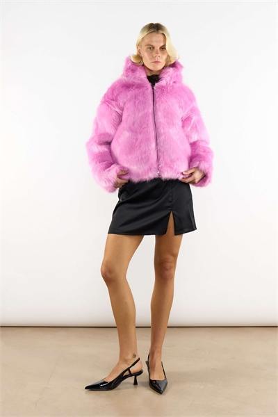 Куртка из искусственного меха с капюшоном артикул 153738440