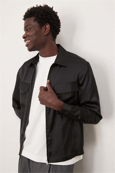 Рубашка-свитшот с накладными карманами артикул 139174032