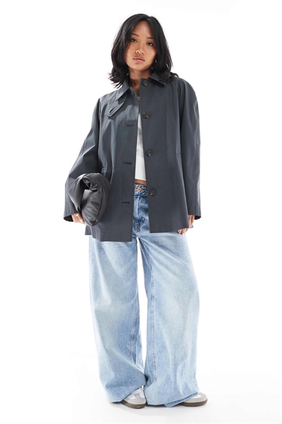 ASOS DESIGN Короткий тренч Petite темно-синего цвета артикул 142117294