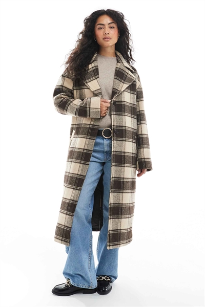 Длинное пальто из щетчатой ткани в клетку, коричневого цвета артикул 149857857